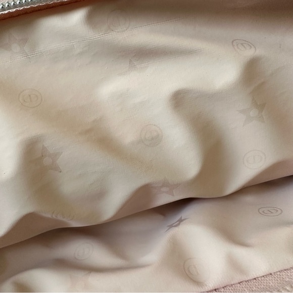 NEW RARE DIOR POUCH BAG SEQUINS BEADED ZIP MAKEUP TOILETRY COSMETIC CASE PINK - Picture 6 of 11